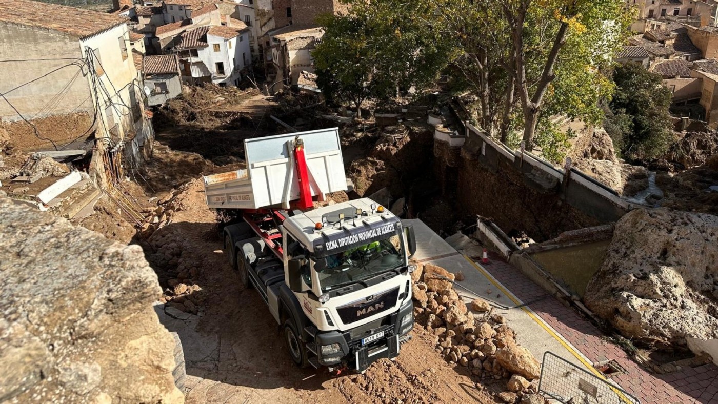La búsqueda de los cinco desaparecidos en Letur se centra en una zona de pozas