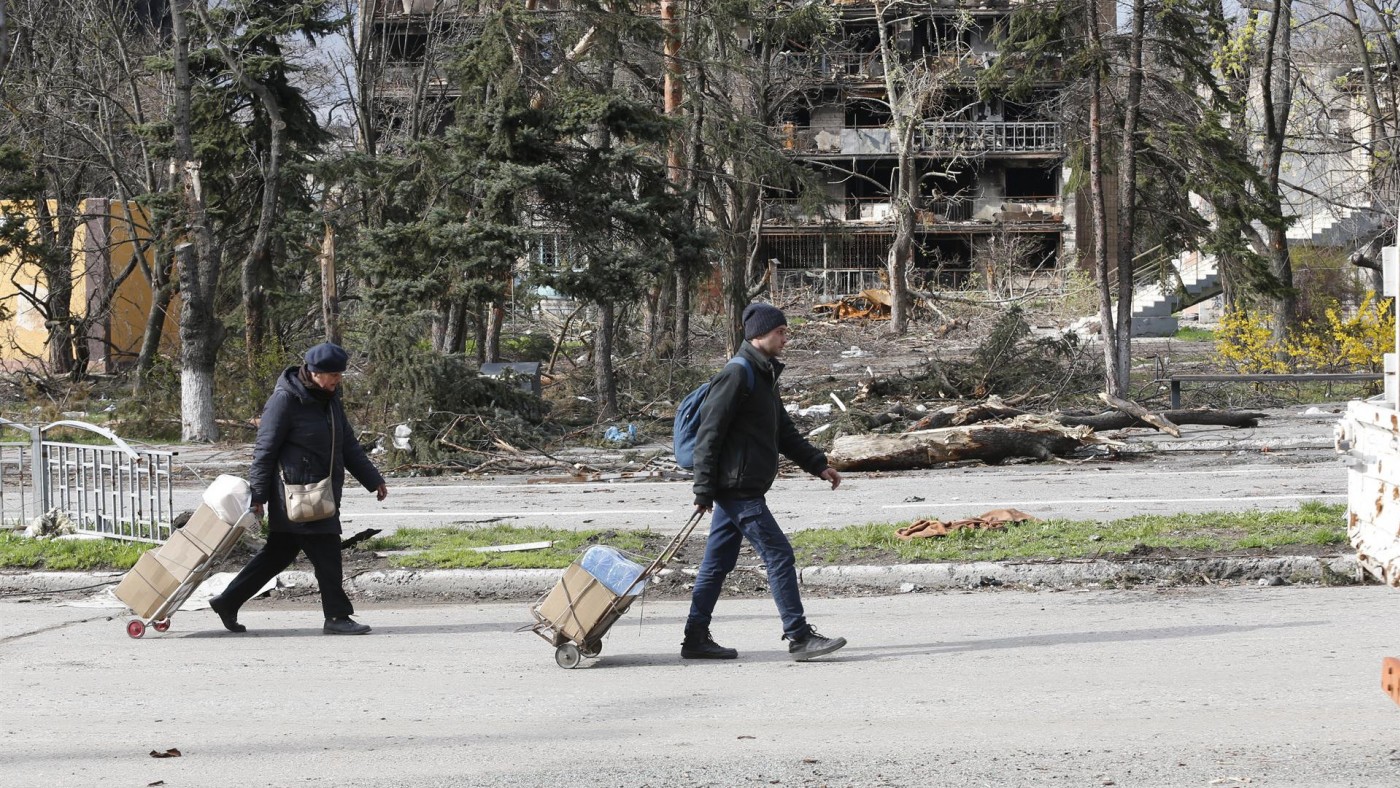 Más de 20.000 civiles han muerto en Mariúpol desde el inicio de la invasión rusa, según autoridades locales