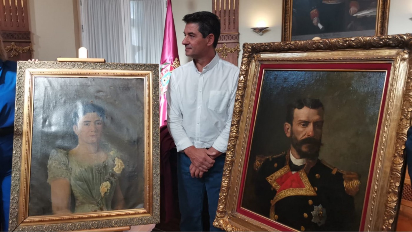 El tataranieto de Isaac Peral dona una treintena de objetos para la Casa-Museo