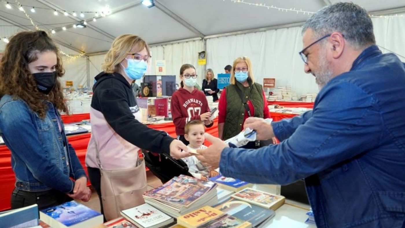 Feria del Libro con noche de pijamas en Casa Grande