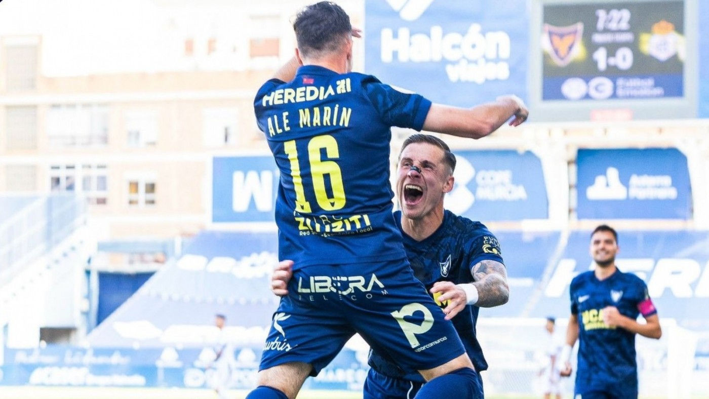 Sábado de Pasión y liderato para el UCAM (2-0)