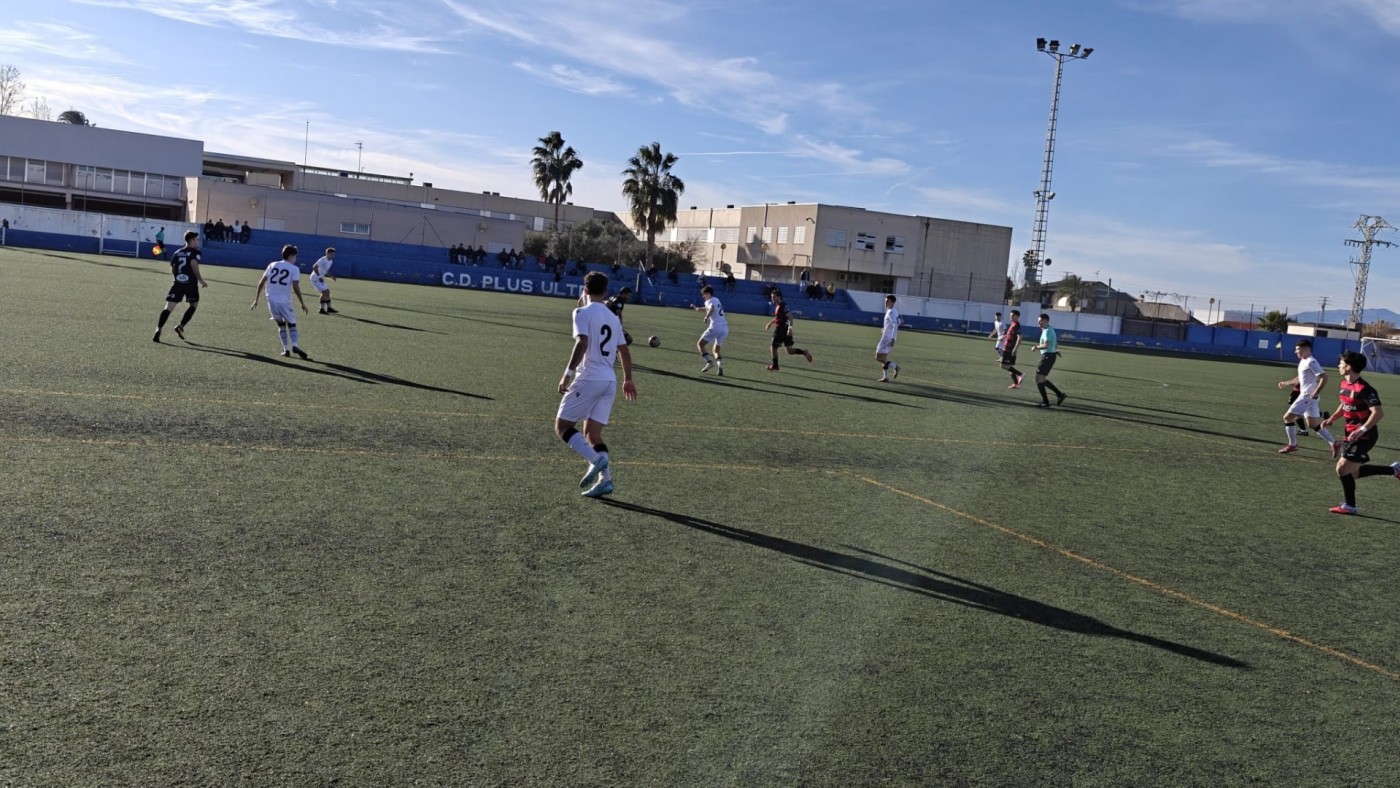 El Cartagena B desinfla el suflé del Santa Cruz (0-2)