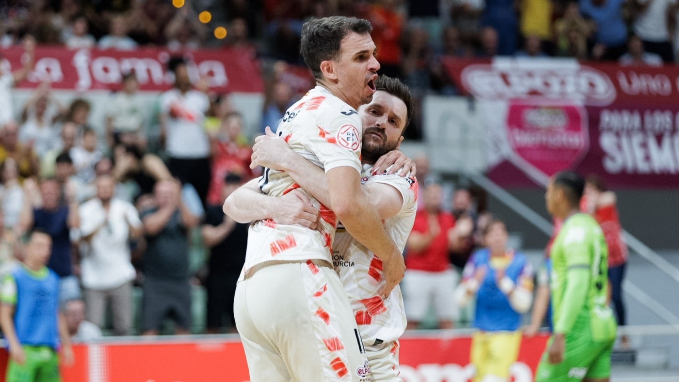 ElPozo remonta al Palma y se mete en la final