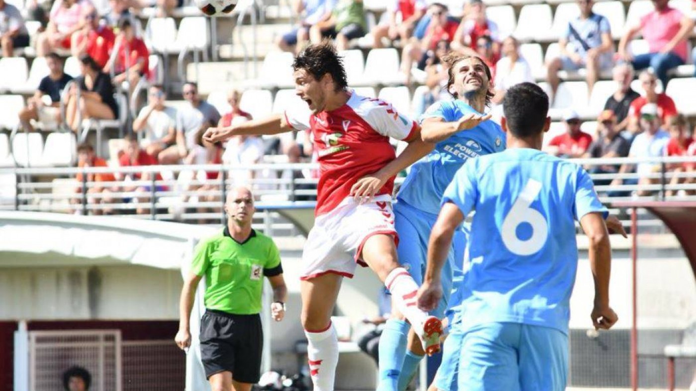 El Real Murcia vence 1-0 al Ibiza