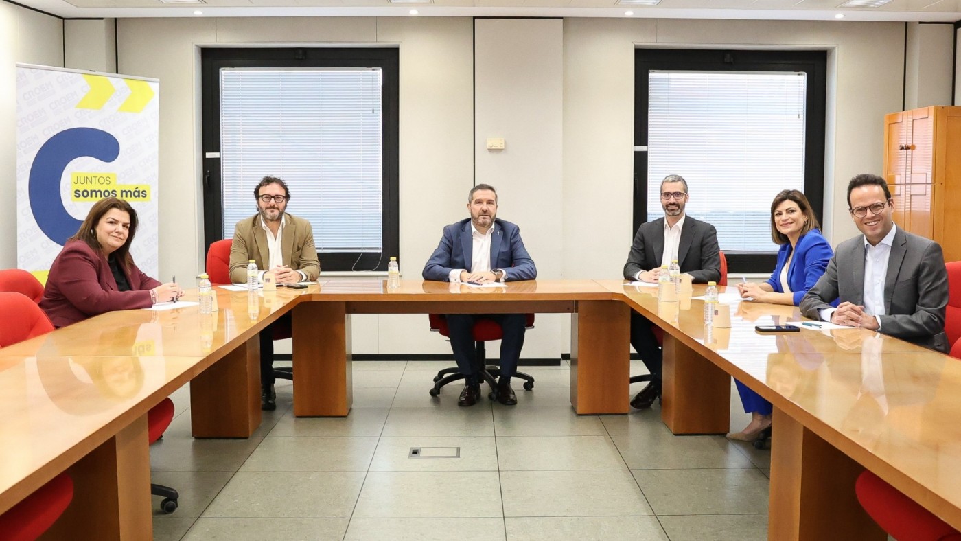 Lucas pide a López Miras que rectifique el pacto de presupuestos que tiene con VOX