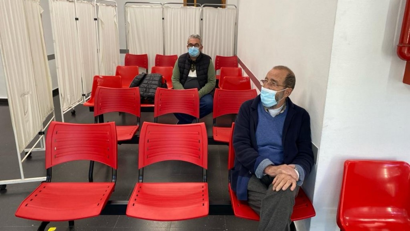 Primera jornada con mascarillas en centros de salud y hospitales de la Región