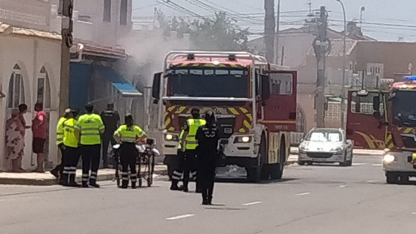 Muere una mujer en el incendio de su casa en Los Narejos