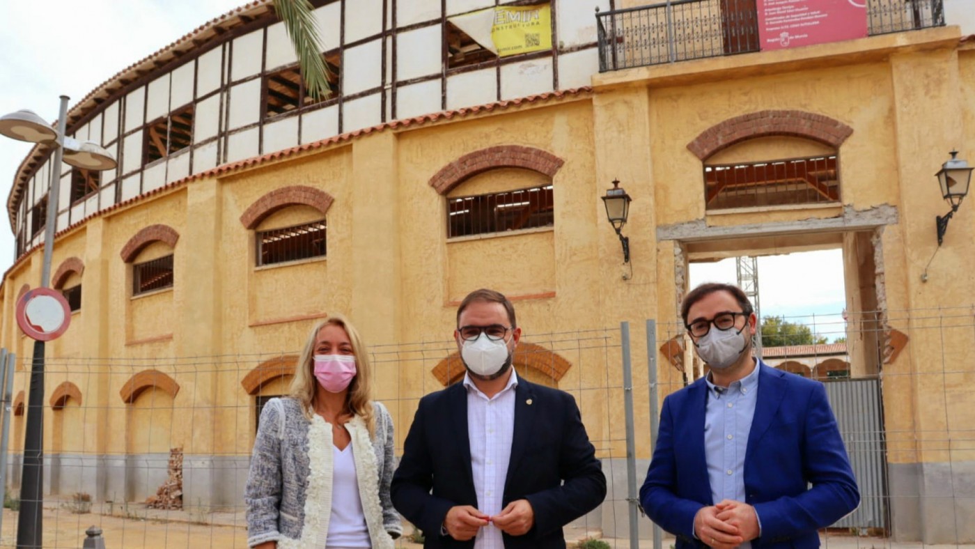 El alcalde de Lorca en la plaza de toros 