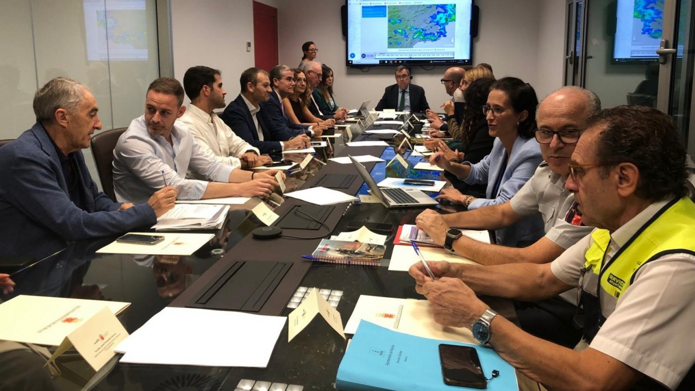 El Reguerón con 68 litros y la plaza circular con 28 litros son los sitios más afectados por las lluvias en Murcia