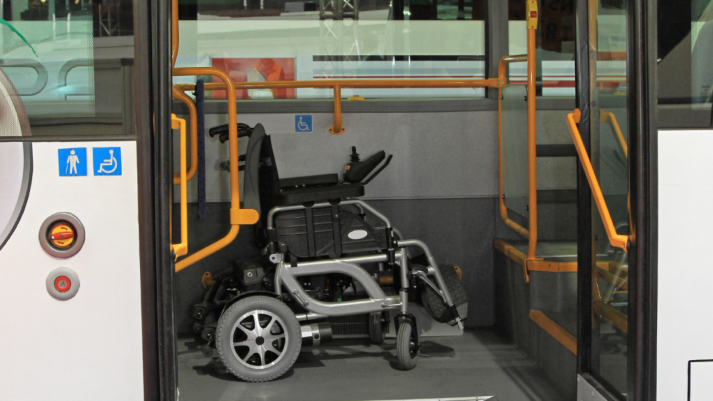 La Región amplía las ayudas al transporte para personas con discapacidad con un 20 % más de beneficiarios