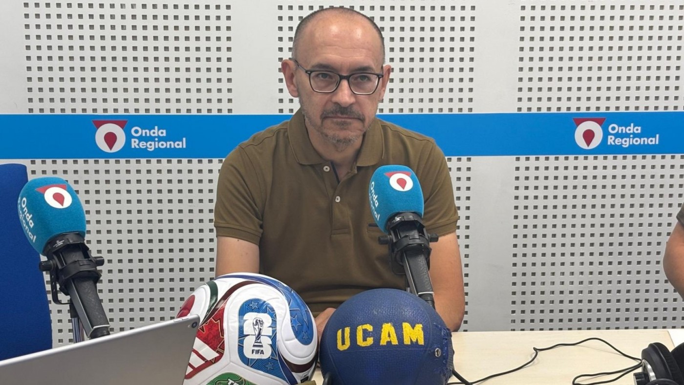 La UCAM desarrolla un balón inteligente que mide el rendimiento deportivo en tiempo real