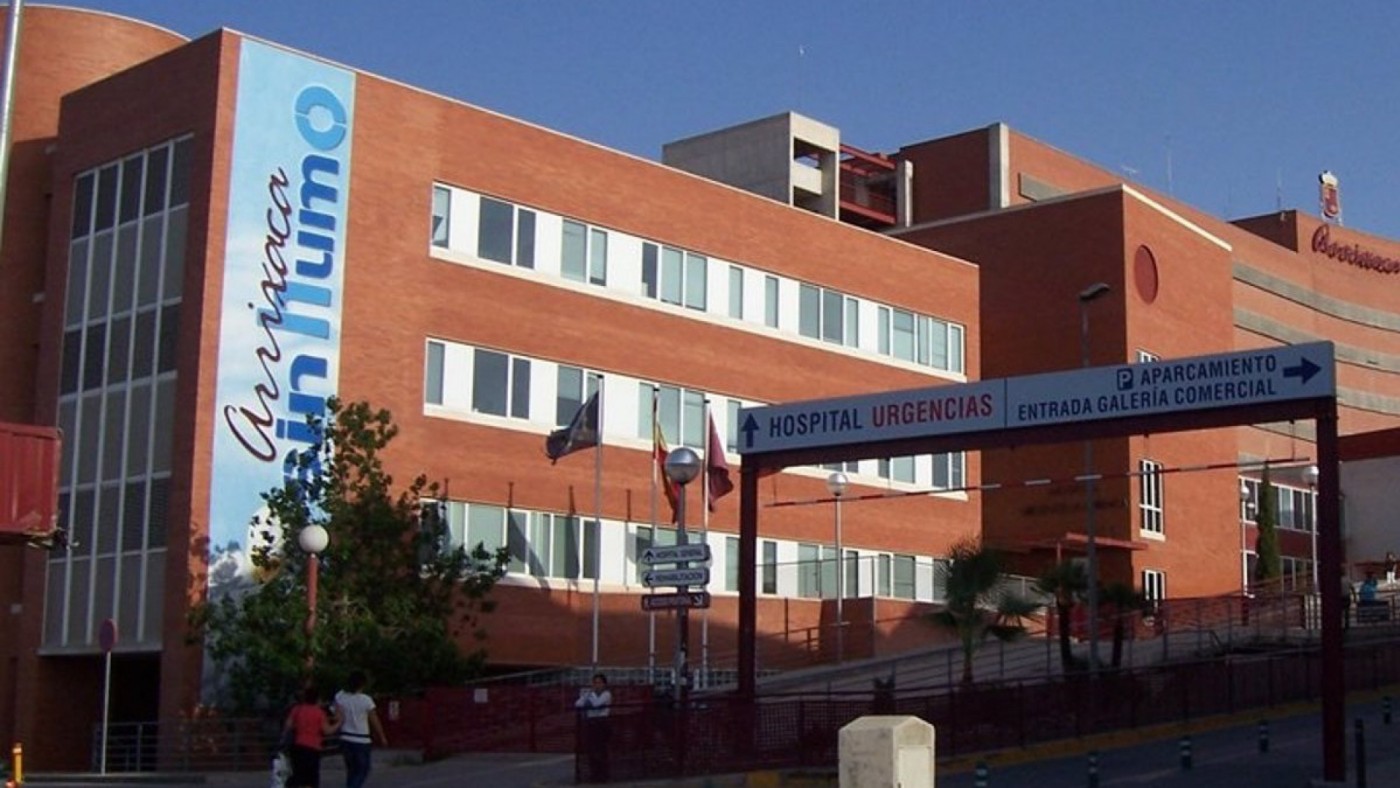 Máximo diario de ingresos hospitalarios desde el inicio de la pandemia con 36 ingresos por COVID en el hospital Virgen de la Arrixaca