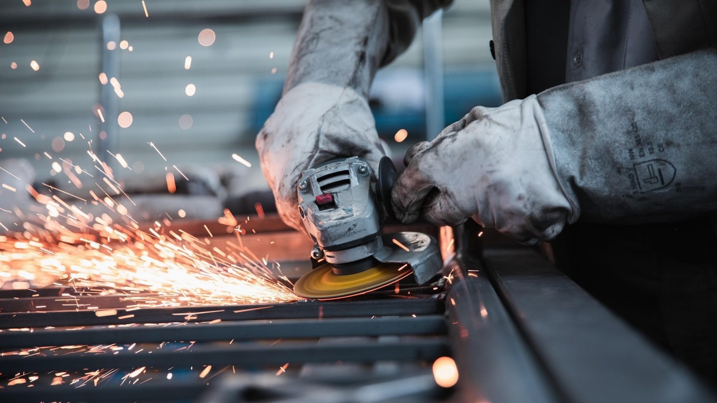 Los precios industriales caen un 2,6 % en la Región en julio, el segundo mayor descenso del país