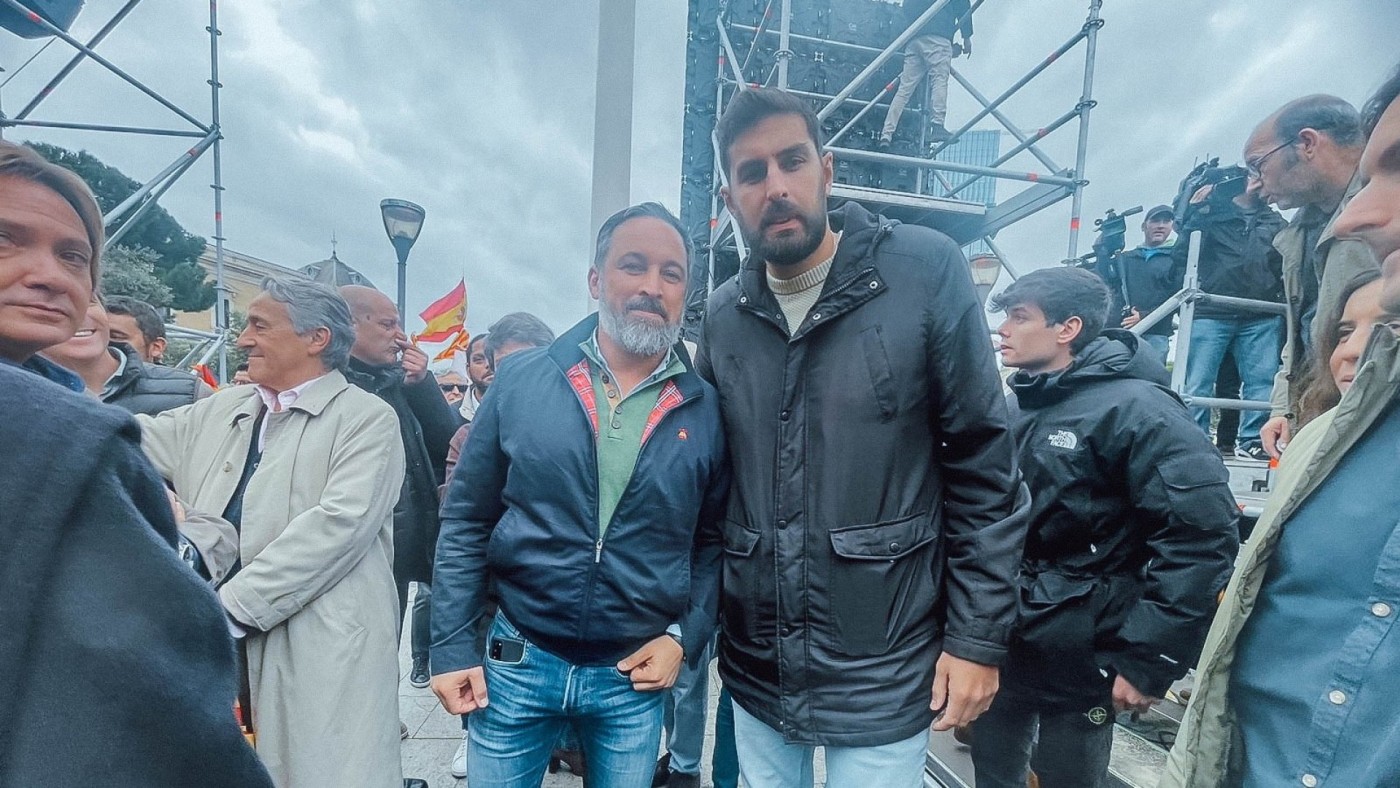 Vox solicita un Consejo de Gobierno extraordinario para hacer frente al "golpe de Sánchez"