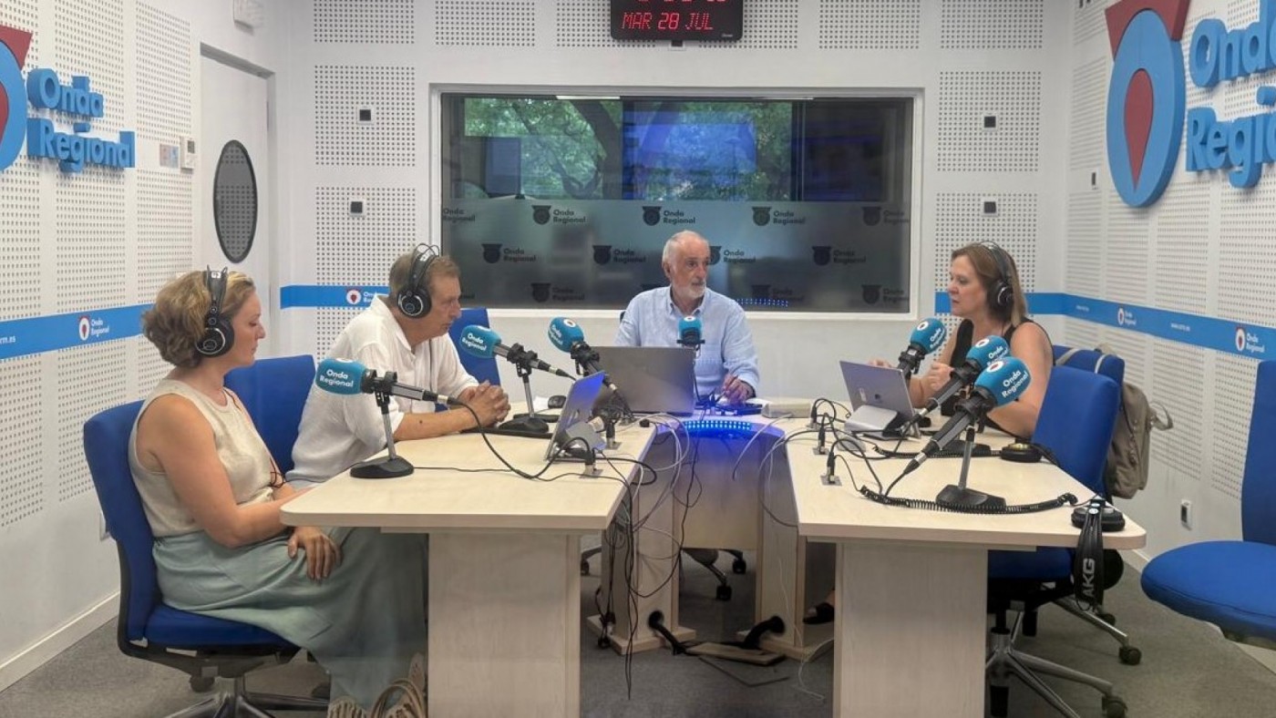 Enrique Nieto, Pilar Fernández Montesino, Pepe Ruiz e Isabel Franco analizan las noticias del día en Onda Regional 