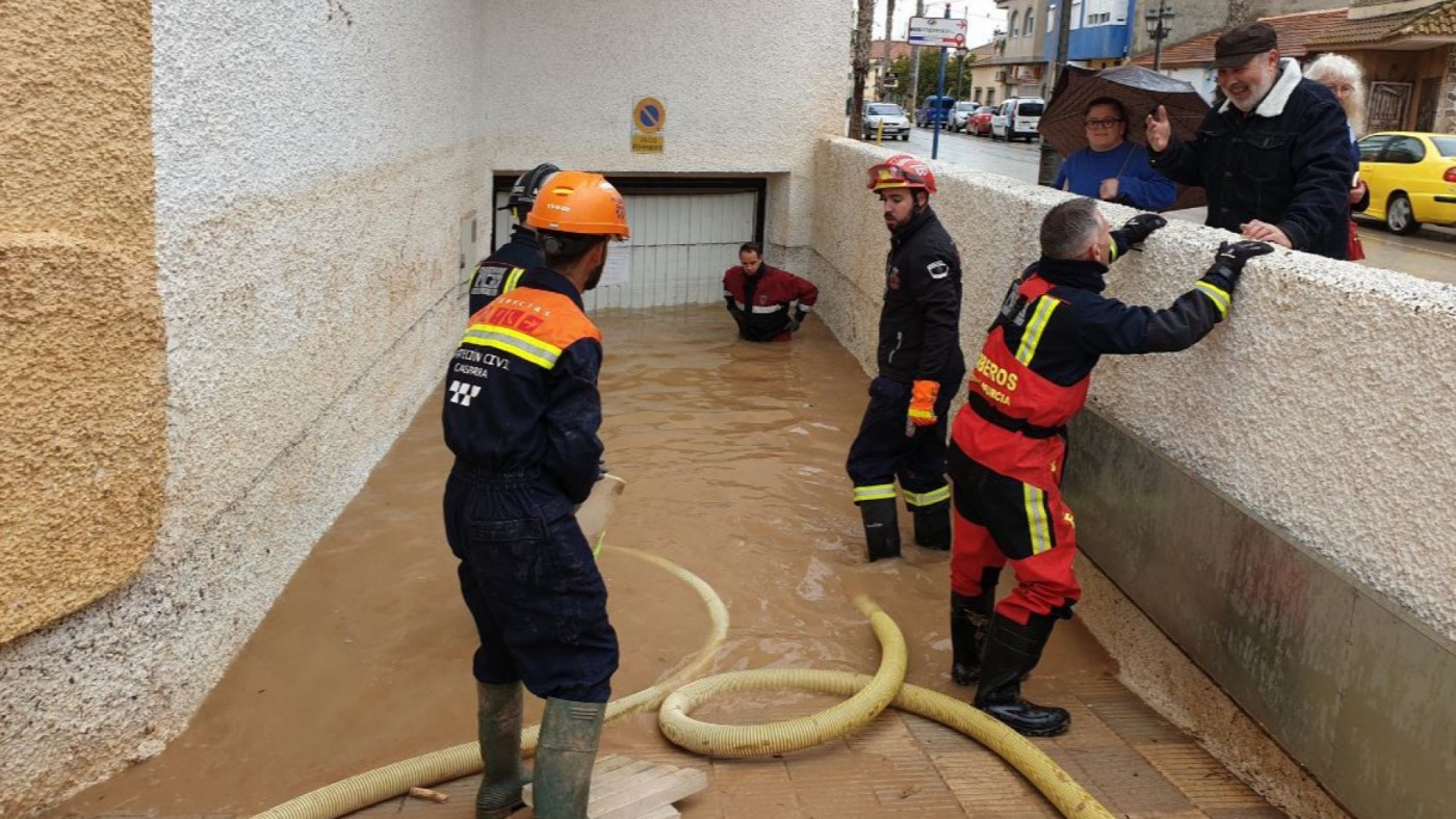 Garaje inundado en Los Alcázares en diciembre de 2019 (archivo). ORM