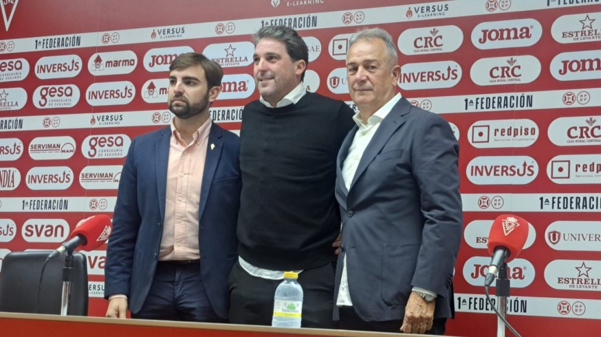 Felipe Moreno: "Belmonte no pisará el Real Murcia mientras yo esté aquí"