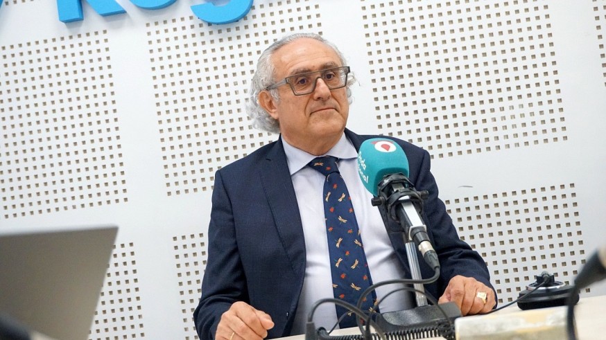 Hablamos con el presidente de la Fundación Jesús Abandonado, José Manuel Martínez Tomás, del cierre de un centro de día por falta de financiación