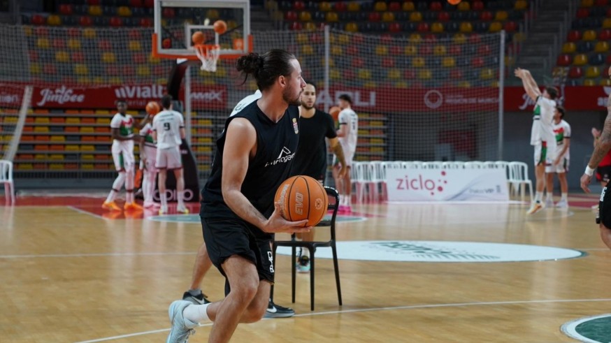 Alberto Martín: "La realidad del club es la de esta temporada"