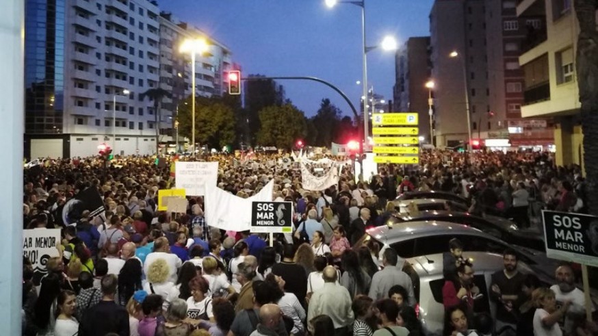 Frustración un año después de la protesta "SOS Mar Menor" que reunió a 55.000 personas en Cartagena