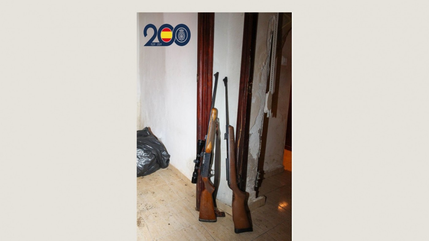 Detenida una pareja en Alhama de Murcia por detención ilegal, drogas y armas