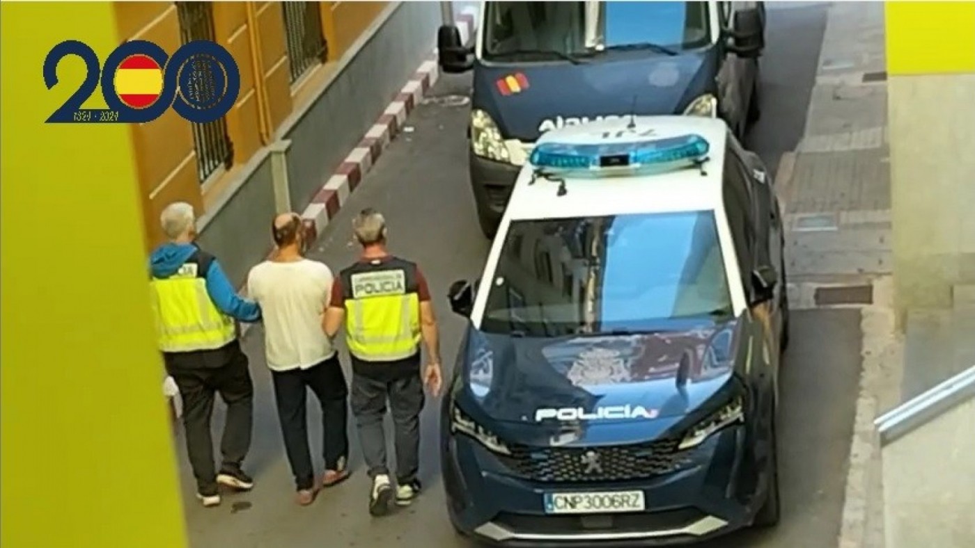 Le asesta varias puñaladas en el cuello para robarle la pensión en Cartagena