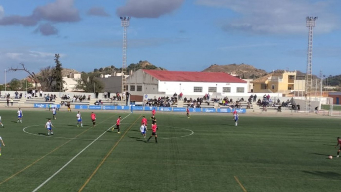La Unión y el Racing Cartagena igualan sus necesidades (0-0)