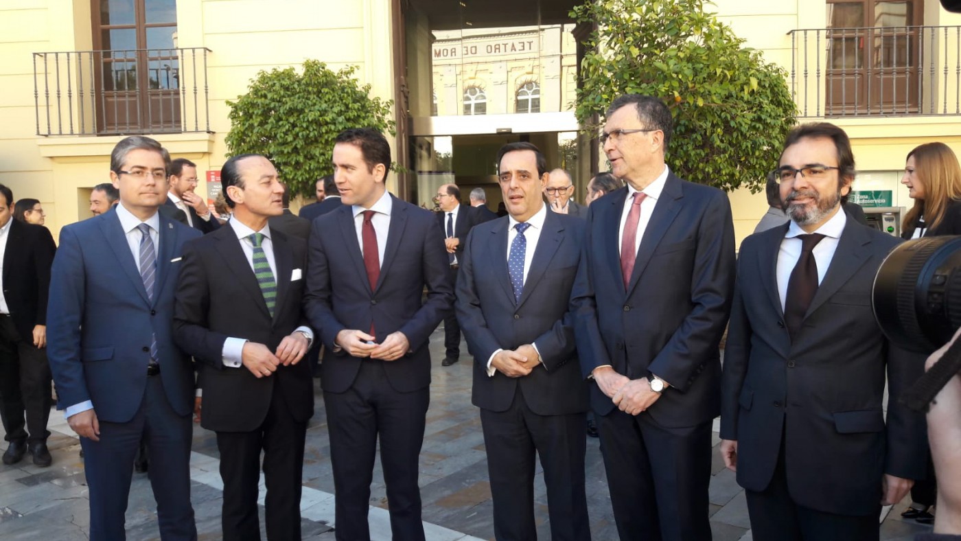 García Egea antes del acto desu nombramiento de pregonero de Semana Santa en Murcia