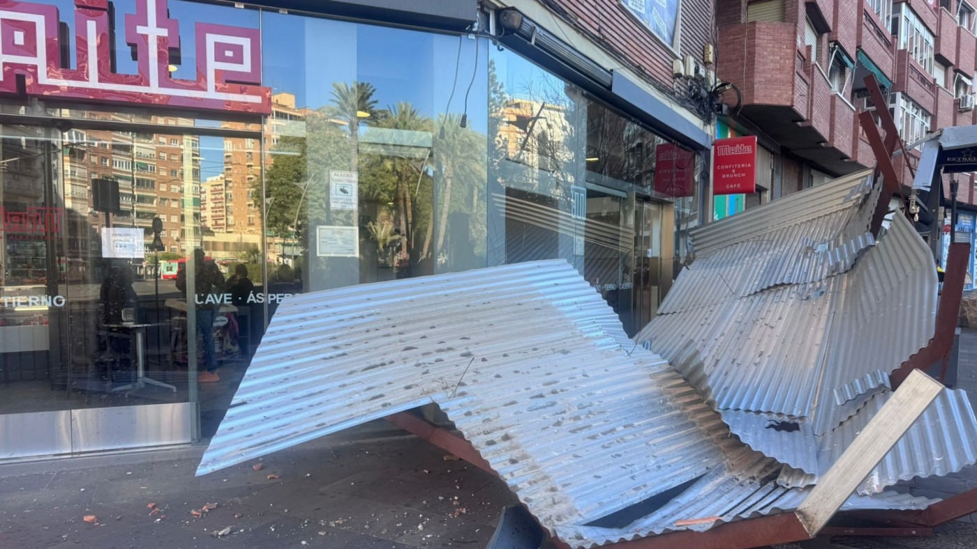 Las rachas de viento superan los 100 kilómetros por hora en Yecla