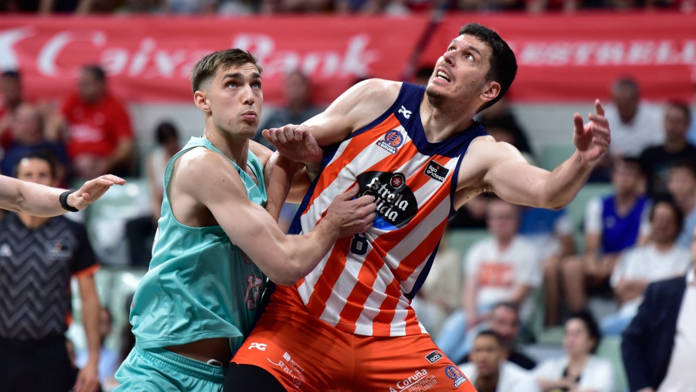 Falk se gana un hueco en el UCAM 25/26