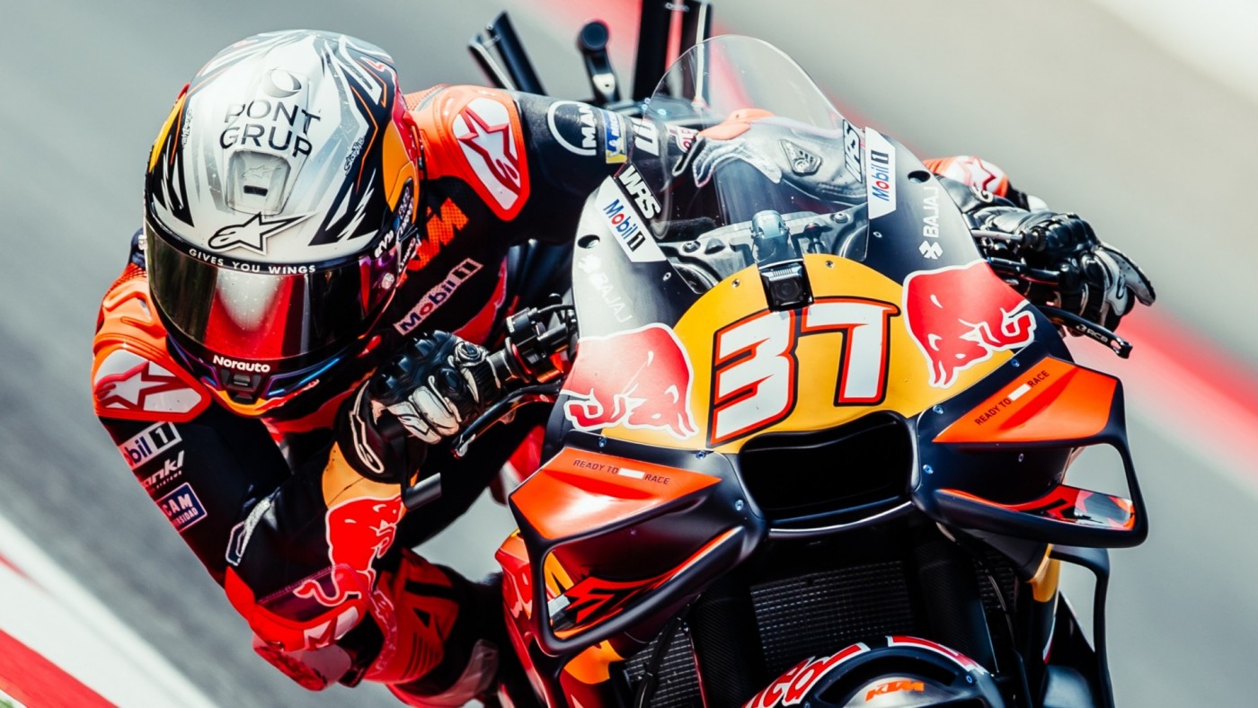 Acosta acaba cuarto en el sprint de Montmeló y Aldeguer se va al suelo