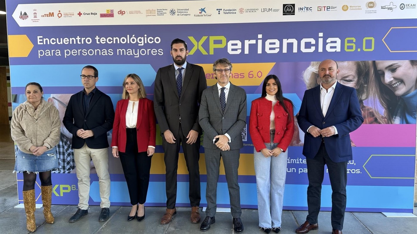 Comienza el primer Encuentro Tecnológico para Mayores en la Región de Murcia 