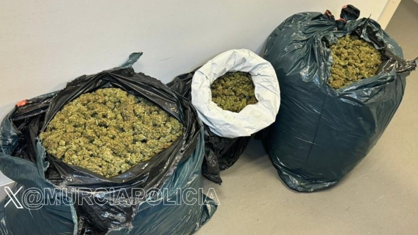 Buscan a un hombre por transportar 12 kilos de marihuana, conducir de forma temeraria y darse a la fuga