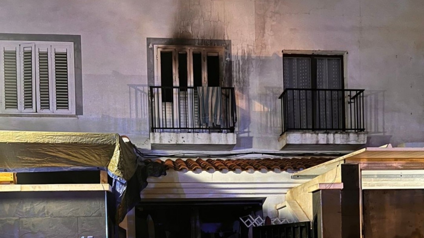 Seis personas heridas en el incendio de una vivienda en Águilas