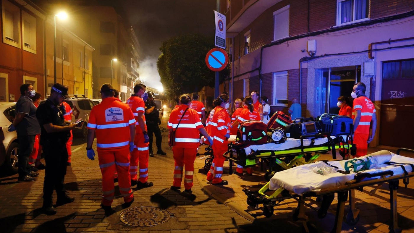 Encuentran el cadáver de la mujer desaparecida tras la explosión de la calle Goya de Valladolid, que deja 14 heridos