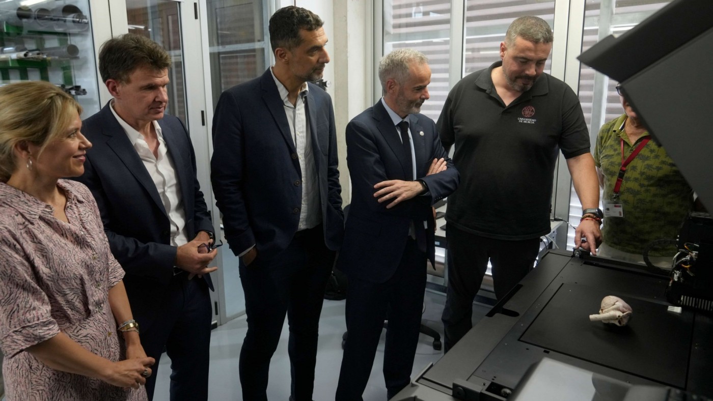 La UMU revoluciona la investigación biosanitaria con una impresora 3D de última generación