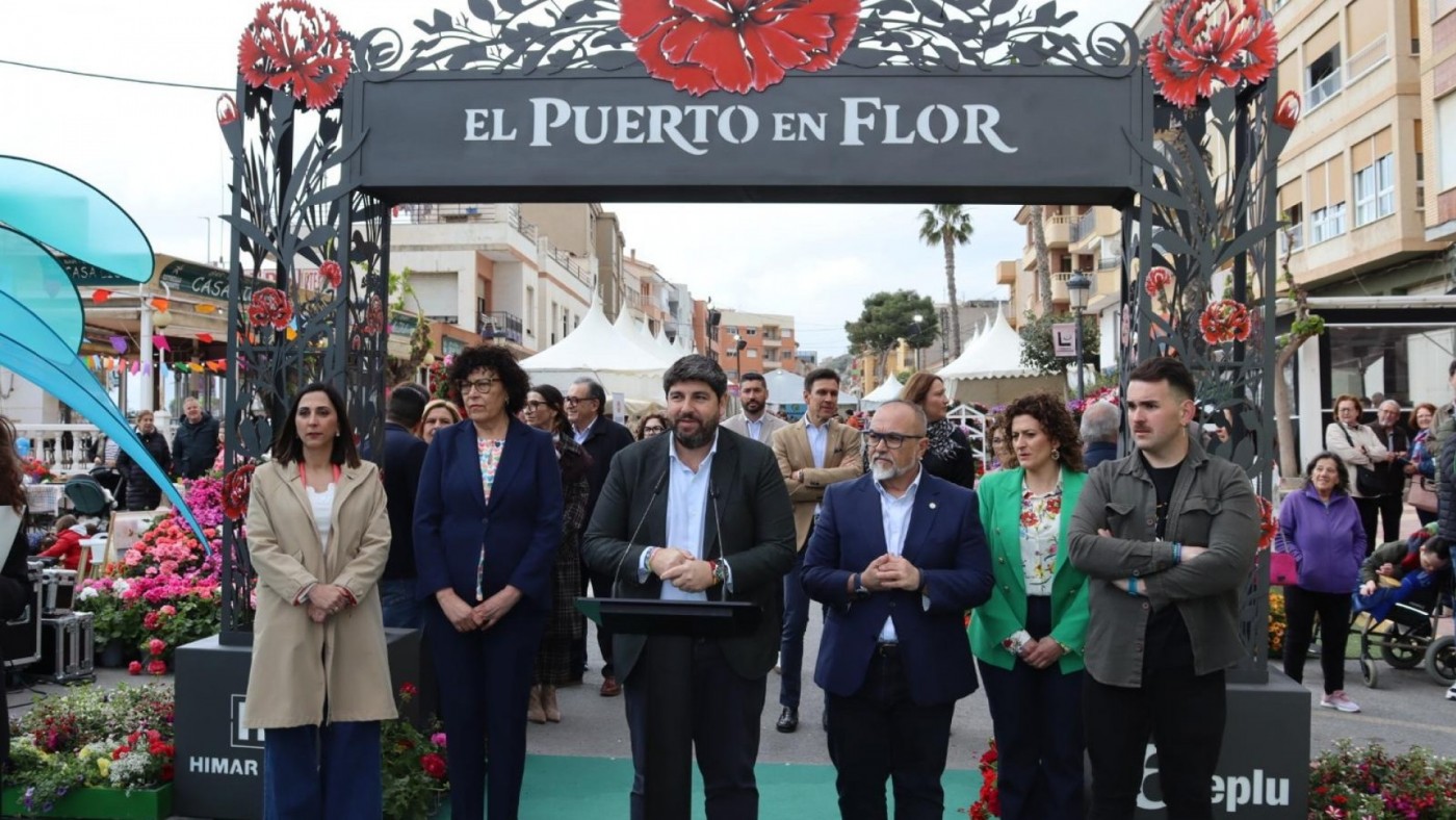 El sector de la flor cortada se concentra en Puerto Lumbreras