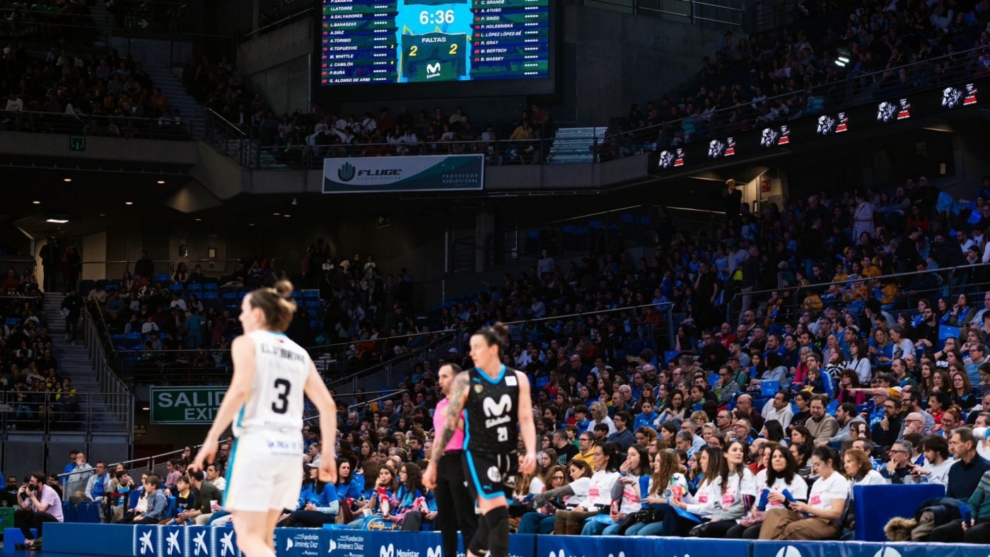 El Estudiantes-Hozono Global Jairis bate el récord de asistencia en un partido de baloncesto femenino