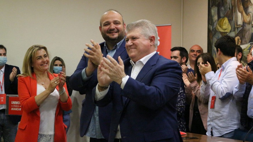 Vélez respalda a Manuel Torres como líder del PSOE en Cartagena