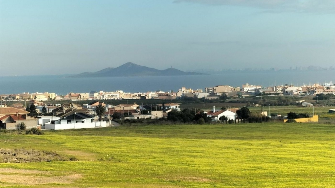 Colectivos pide al Gobierno regional los informes sobre metales pesados del Campo de Cartagena