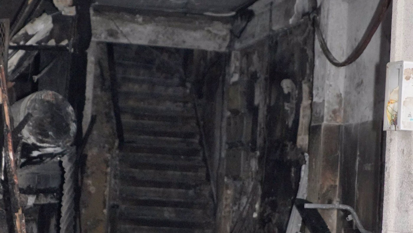 Cuatro menores muertos y ocho heridos en el incendio de un edificio en Vigo