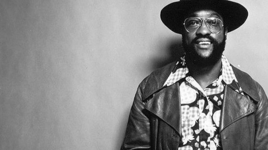 CANCIONES DESACOSTUMBRADAS (15/11/2025)