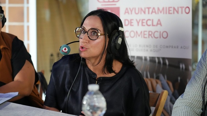 Junto con Patricia Jiménez, hablamos con la alcaldesa de Yecla, Remedios Lajara, tras la ruptura por parte de Vox del pacto de gobierno que mantenían