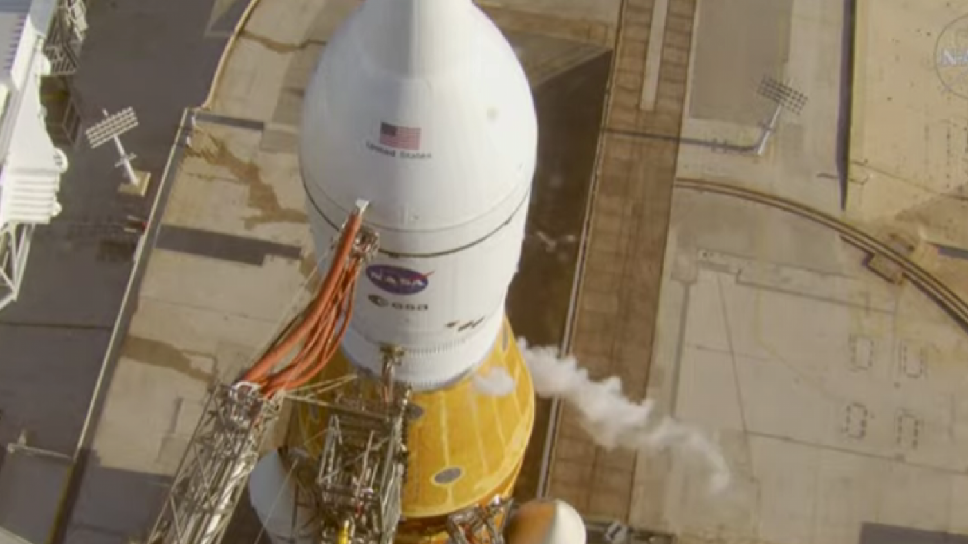 Artemis II despega con éxito rumbo a la Luna con astronautas tras más de 50 años