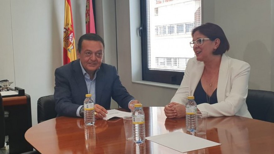 Franco, reunida este jueves con el presidente de CROEM, José Mª Albarracín