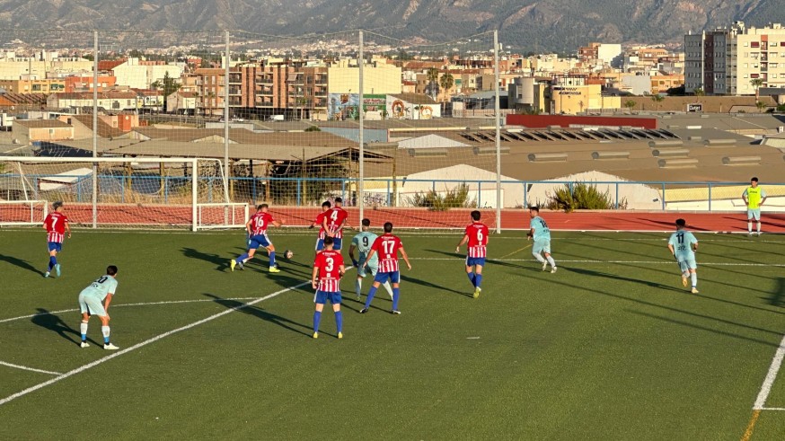 El Palmar no titubea y tumba al Alcantarilla (0-4)