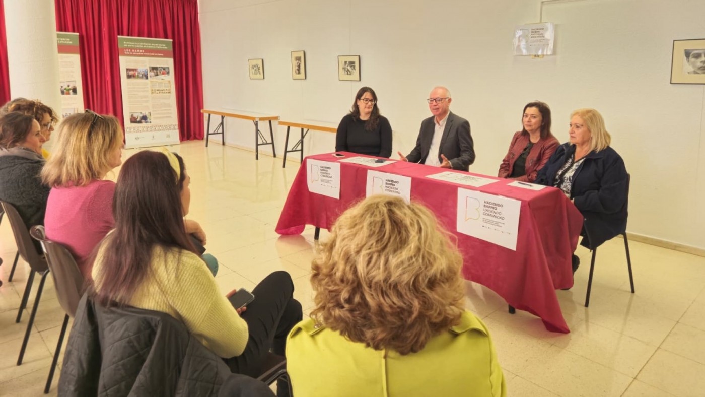 Vecinos de La Paz y El Espíritu Santo participan en un proyecto para mejorar sus barrios