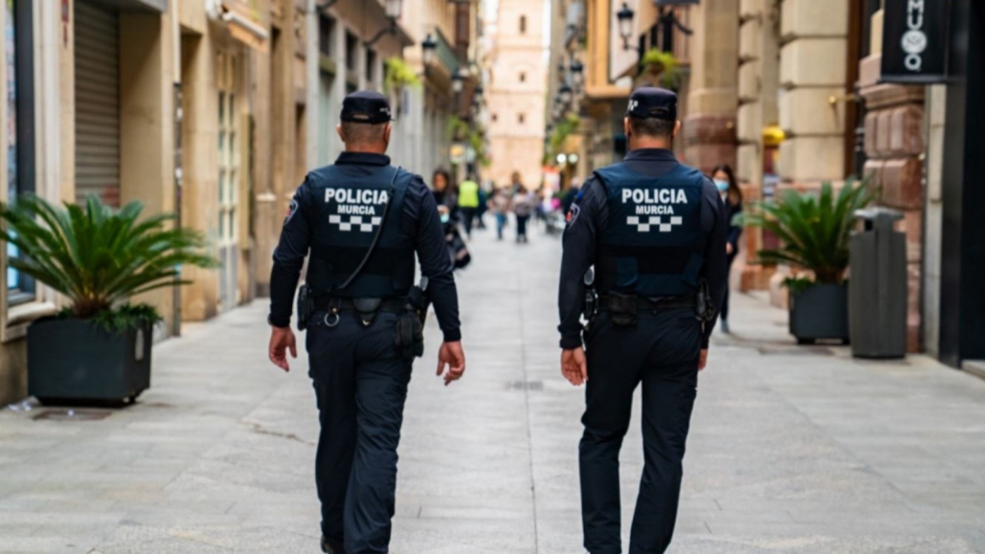 El Gobierno regional ha redactado el borrador del decreto que regulará los medios técnicos de la Policía Local