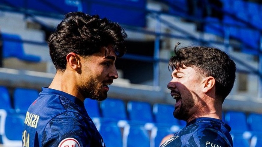 El UCAM Murcia saca músculo ante el Puente Genil (3-2)