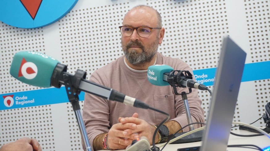 Explorando nuevas vías, repitiendo viejas ausencias